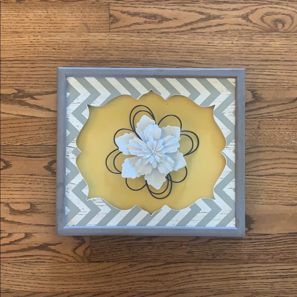 Gray and yellow wall plaque